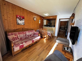 Aravis 1500-11 - 2 pieces et coin nuit La Clusaz